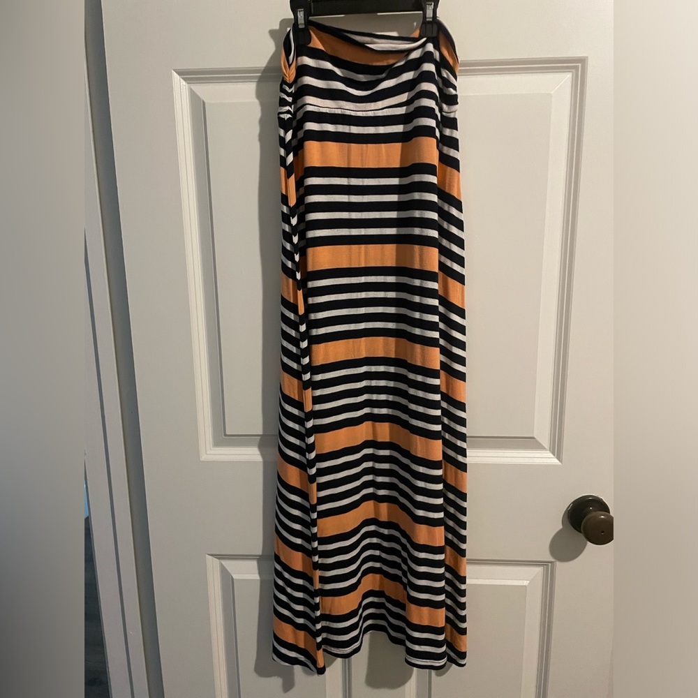 Maxi skirt M